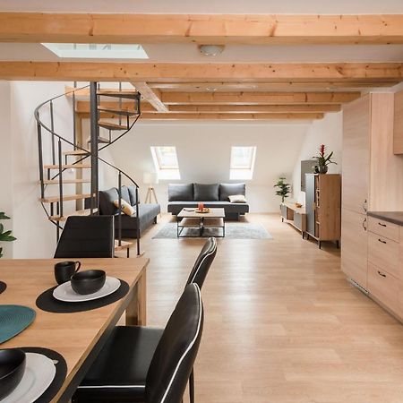Ayni Apartman Semily Exterior foto